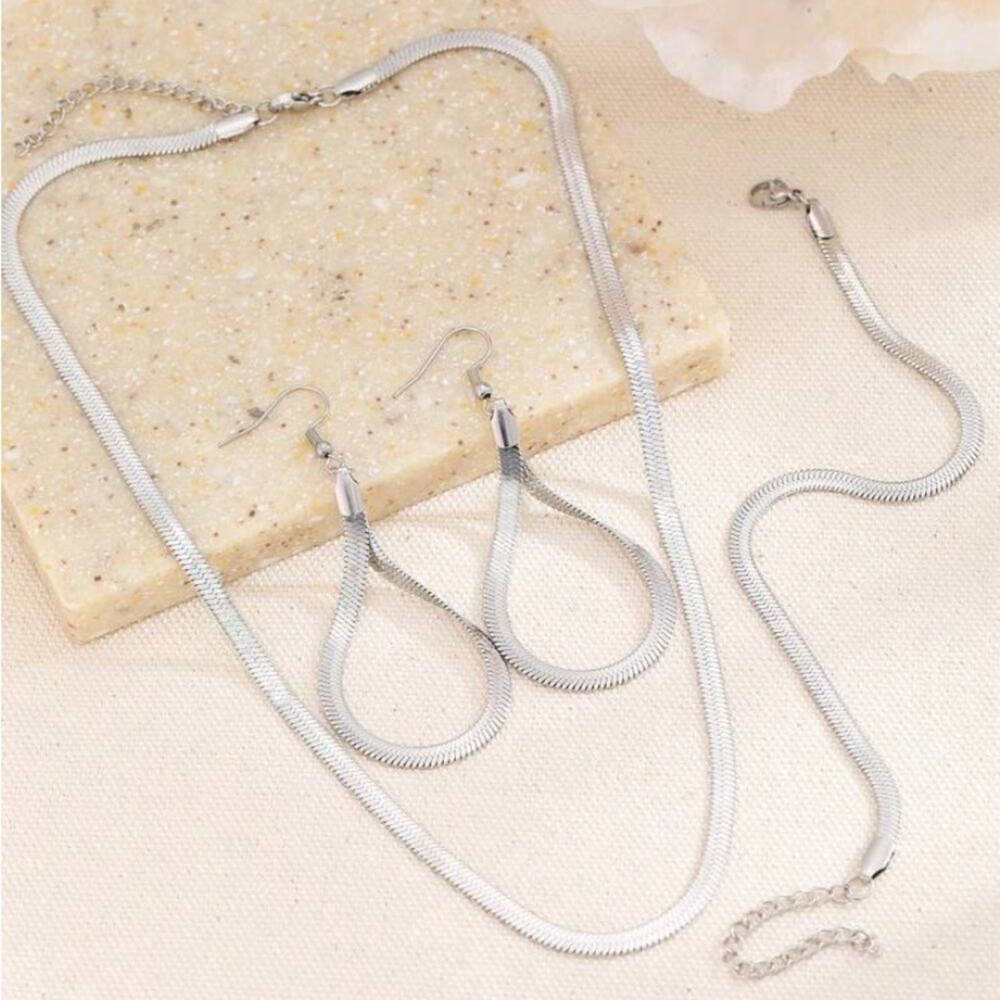 Sterling Silver Necklace Earrings Bracelet Set, Three piece Herringbone Set - Picture 3 of 7